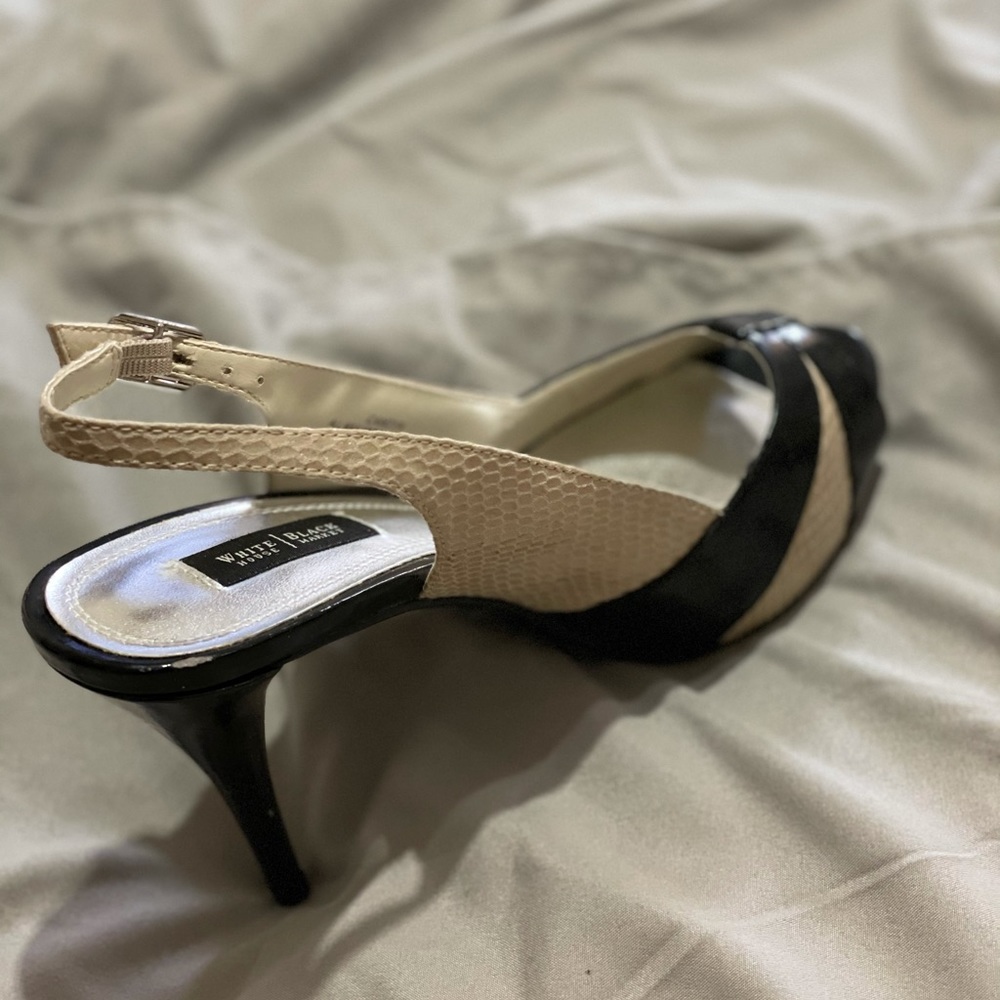 White House Black Market. Beige and black heels. Size: 7.5